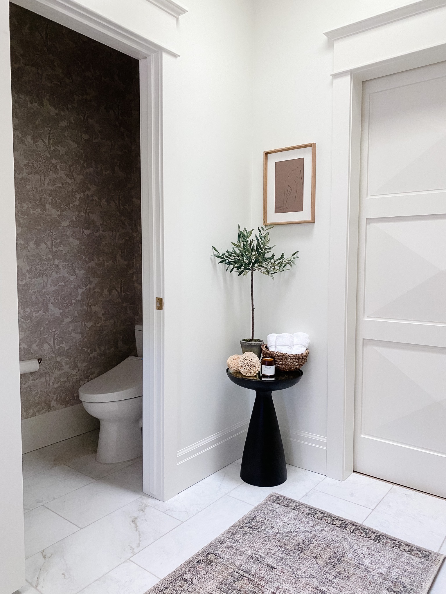 how to design a primary bathroom 