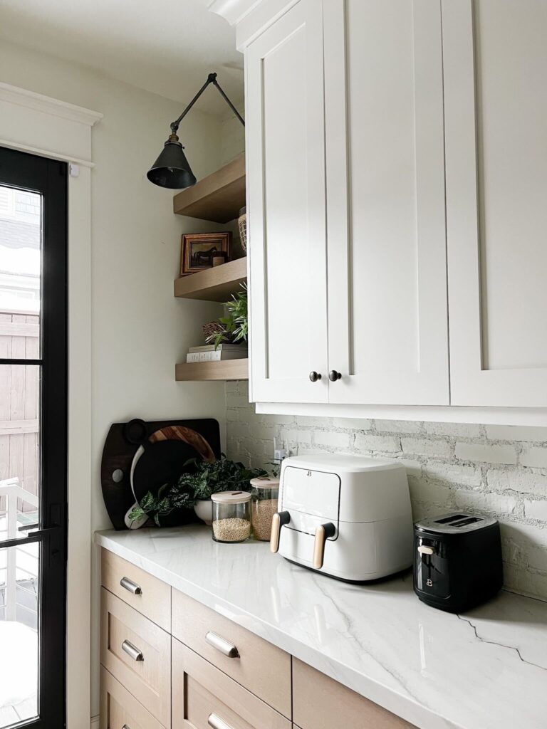 how to organize your pantry